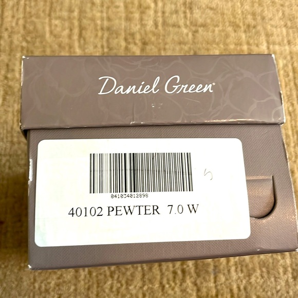 DANIEL GREEN Women’s Glamour Casual Slippers Size 7 W - Picture 3 of 5